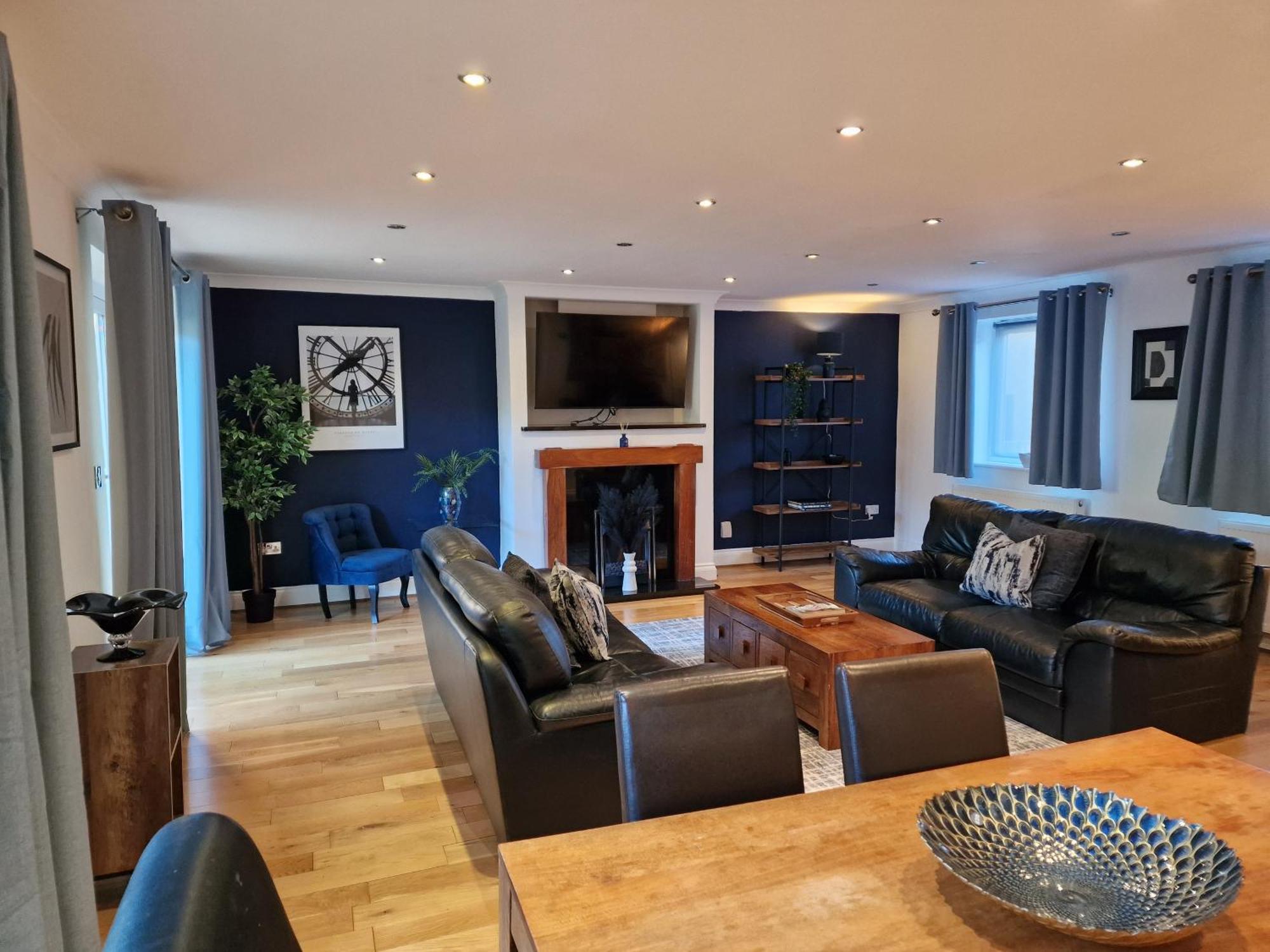 Large 4-Bed House For Up To 7 Guests W 2X Parking Villa Oxford Buitenkant foto
