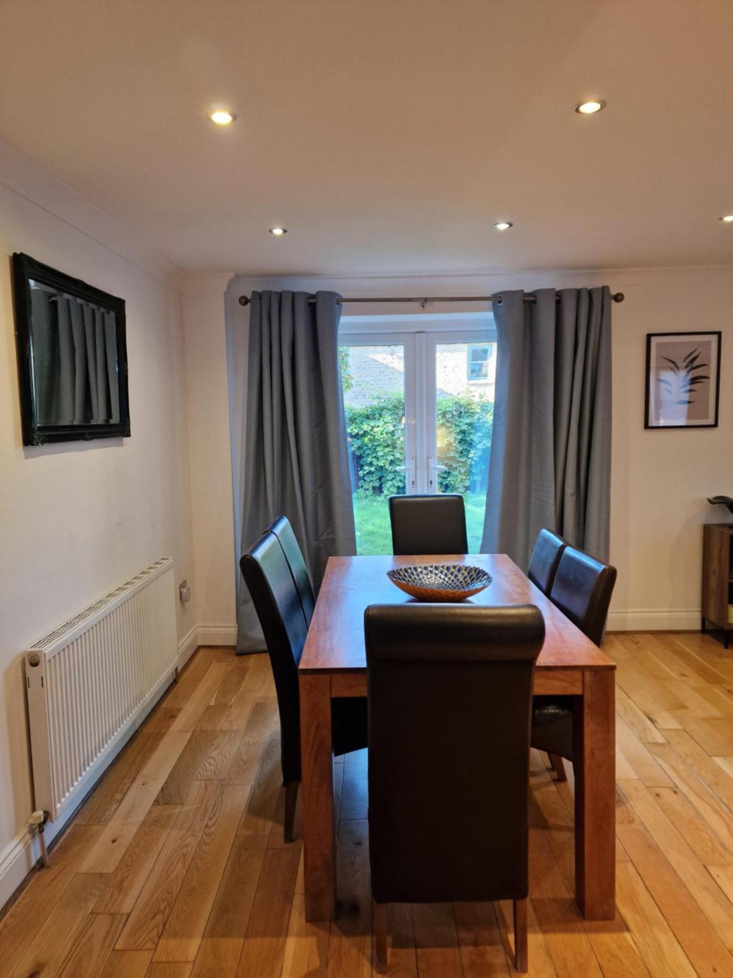 Large 4-Bed House For Up To 7 Guests W 2X Parking Villa Oxford Buitenkant foto